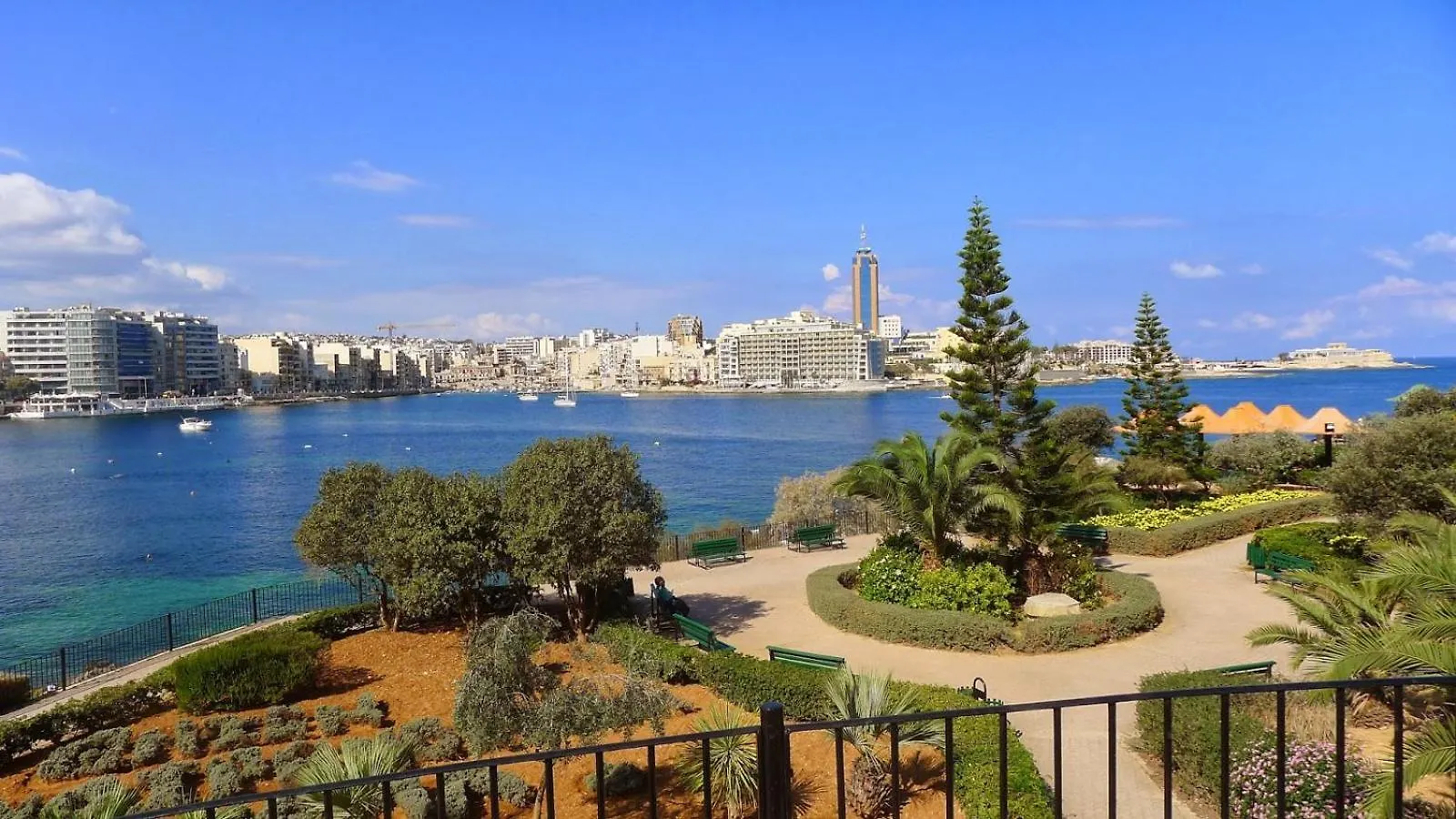 Superlative 24Th Floor Apartment Mercury Tower San Ġiljan 0*,