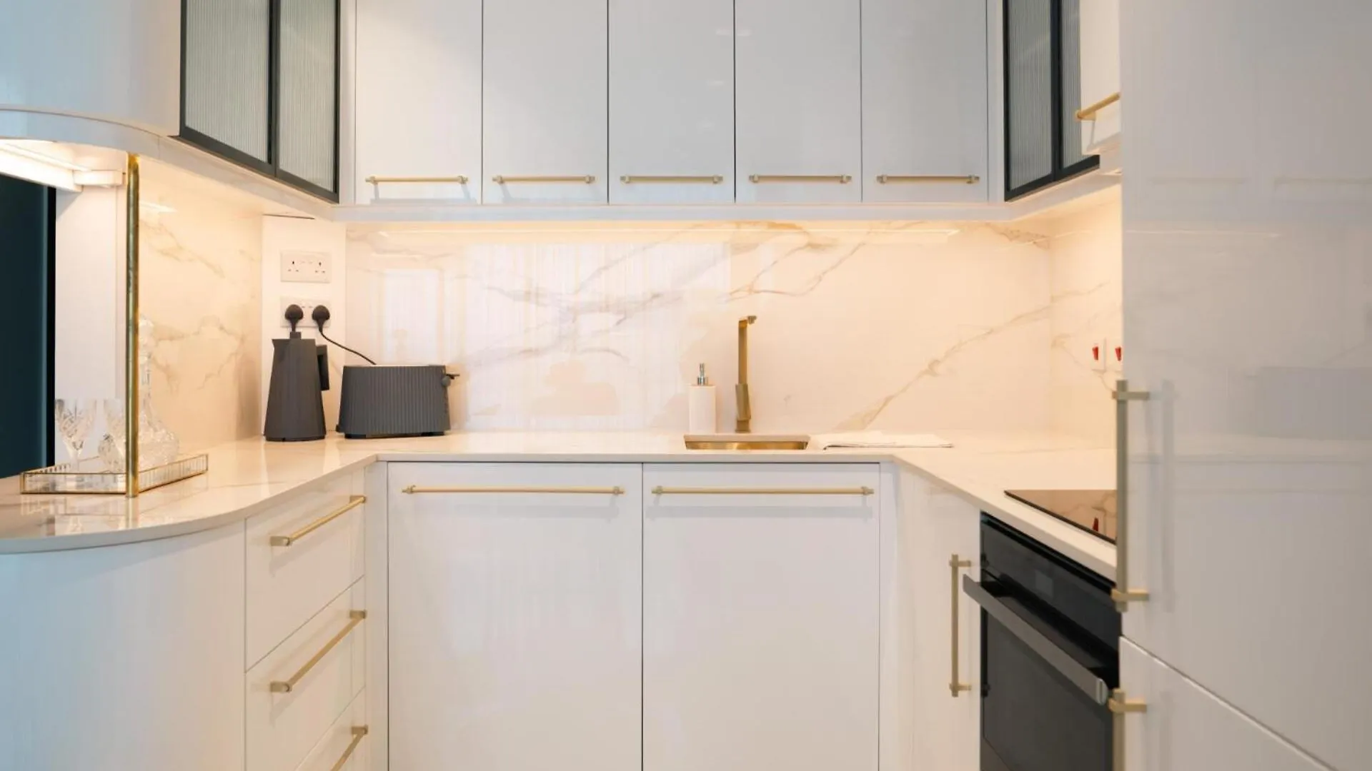 Superlative 24Th Floor Apartment Mercury Tower Saint Julian's