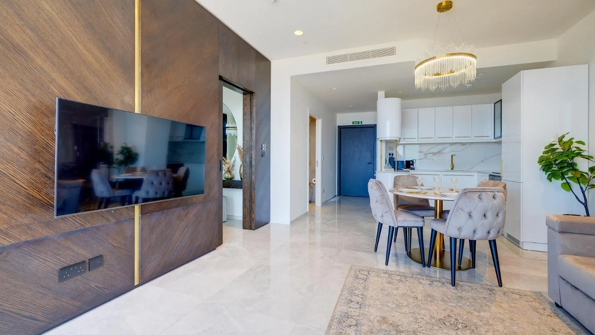 Superlative 24Th Floor Apartment Mercury Tower San Ġiljan Malta