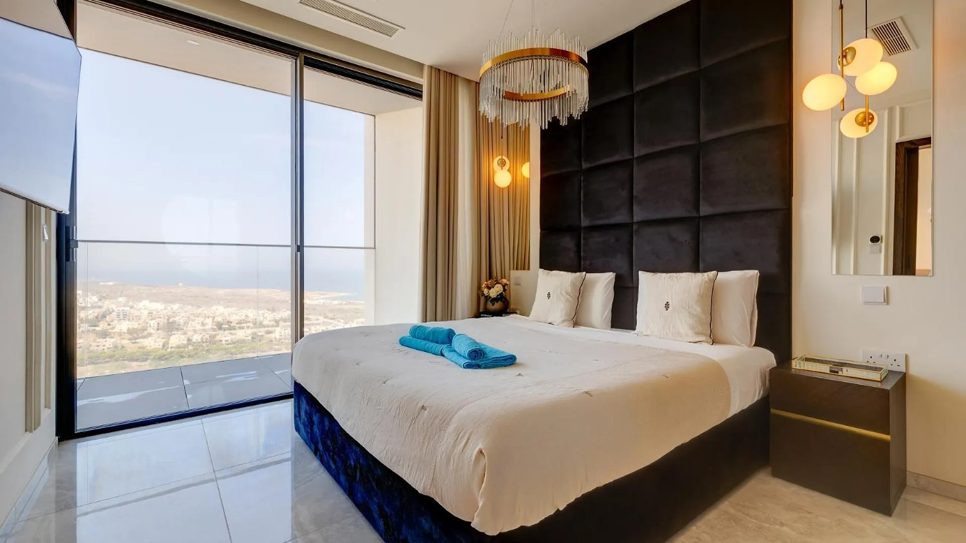 Superlative 24Th Floor Apartment Mercury Tower Saint Julian's